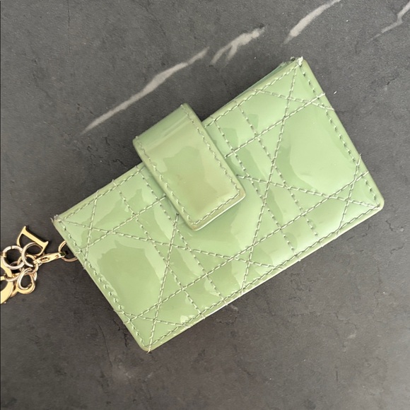 Dior Olive Green Patent Leather Key Holder - Picture 5 of 6